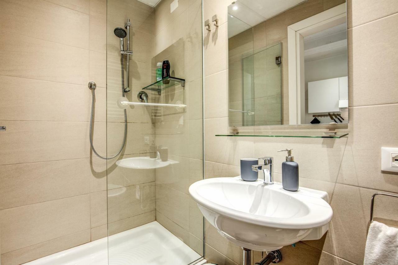 Colosseo Suite Apartment Řím Exteriér fotografie